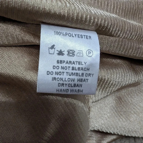 Moving Sale! 💘 PLT Gold Sequin Deep Plunge Detail Bodycon Dress - Picture 3 of 6